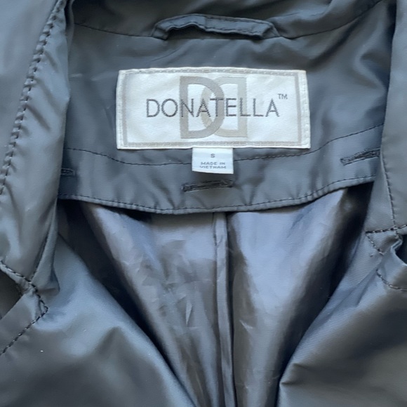 Donatella Trench Coat 🧥 - Picture 4 of 8